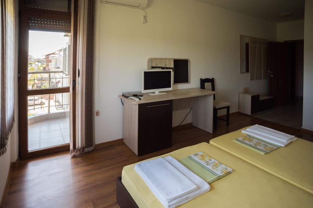 Guest House Georgievi Primorsko Exterior photo
